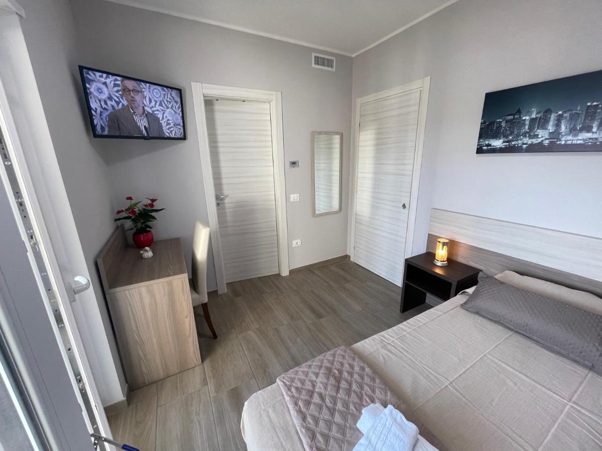 Mini B&B - Enrico Fermi Rende Luaran gambar